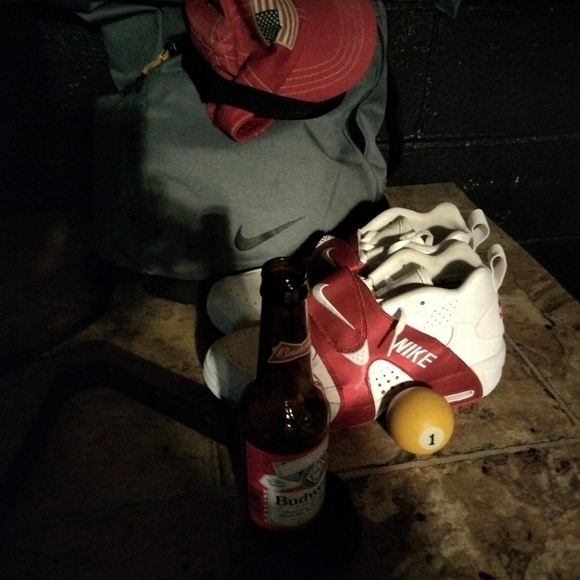 Nike basketball shoes - Picture 4 of 5